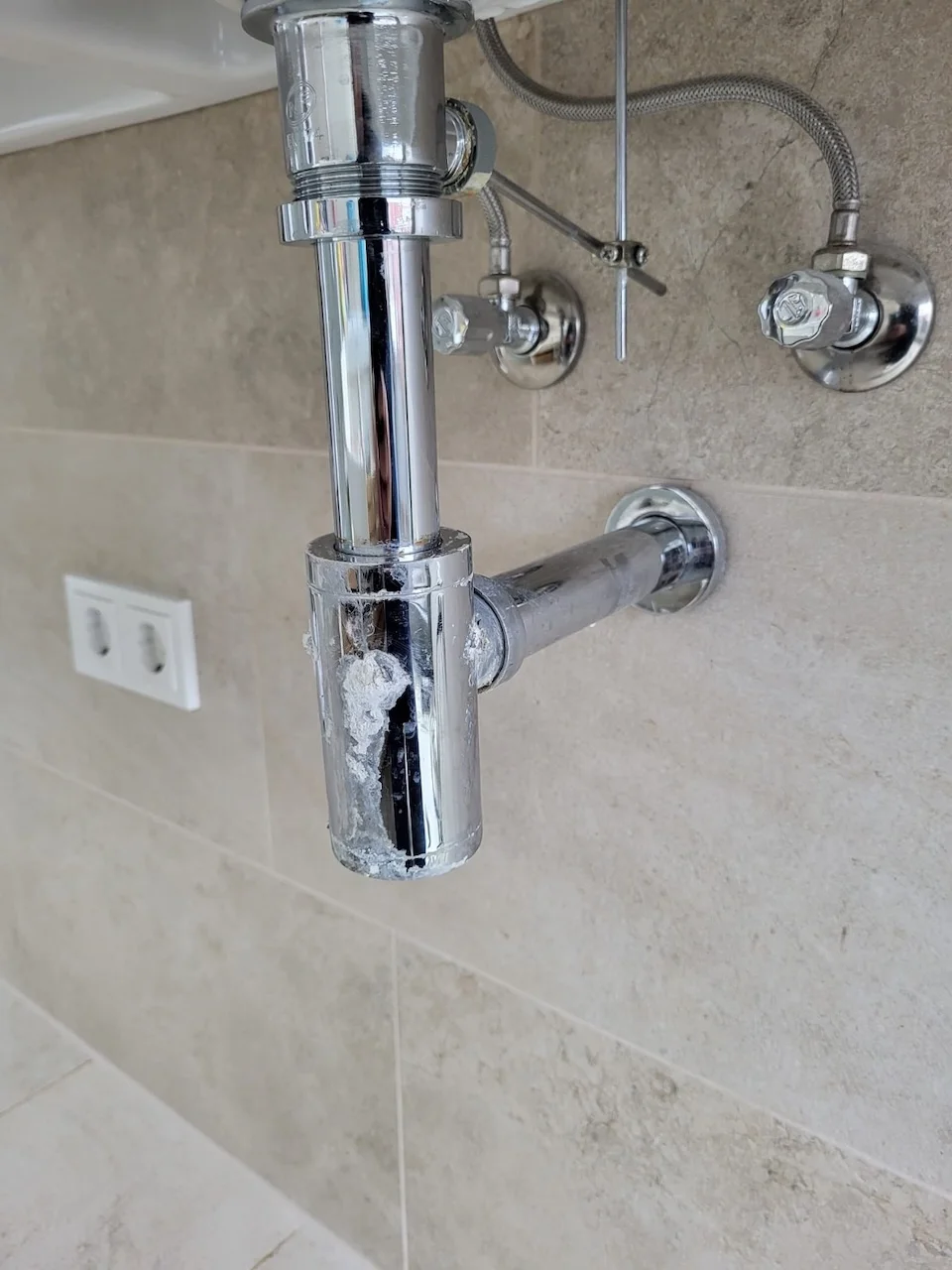 Plumbing by HotiEnergieTec